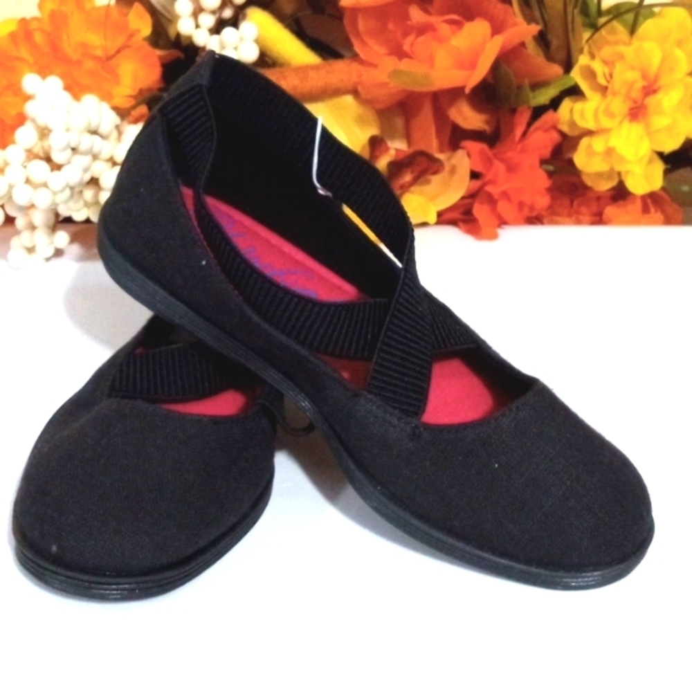 BLOWFISH GIRLS BLACK ANKLE STRAP BALLERINA FLATS SIZE 2 NWT